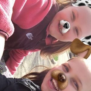 Meet your Posher, Caylee r